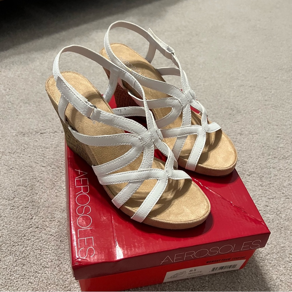 *NEW* Aerosoles Lux Plush Wedge Sandals